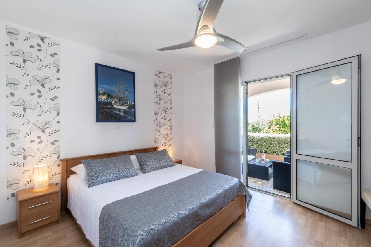 Apartments Separovic Prizba Ngoại thất bức ảnh