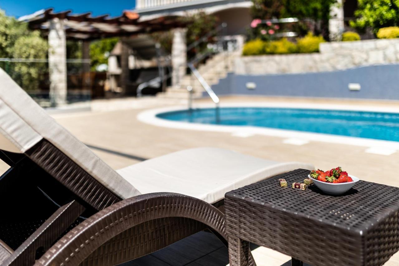 Apartments Separovic Prizba Ngoại thất bức ảnh