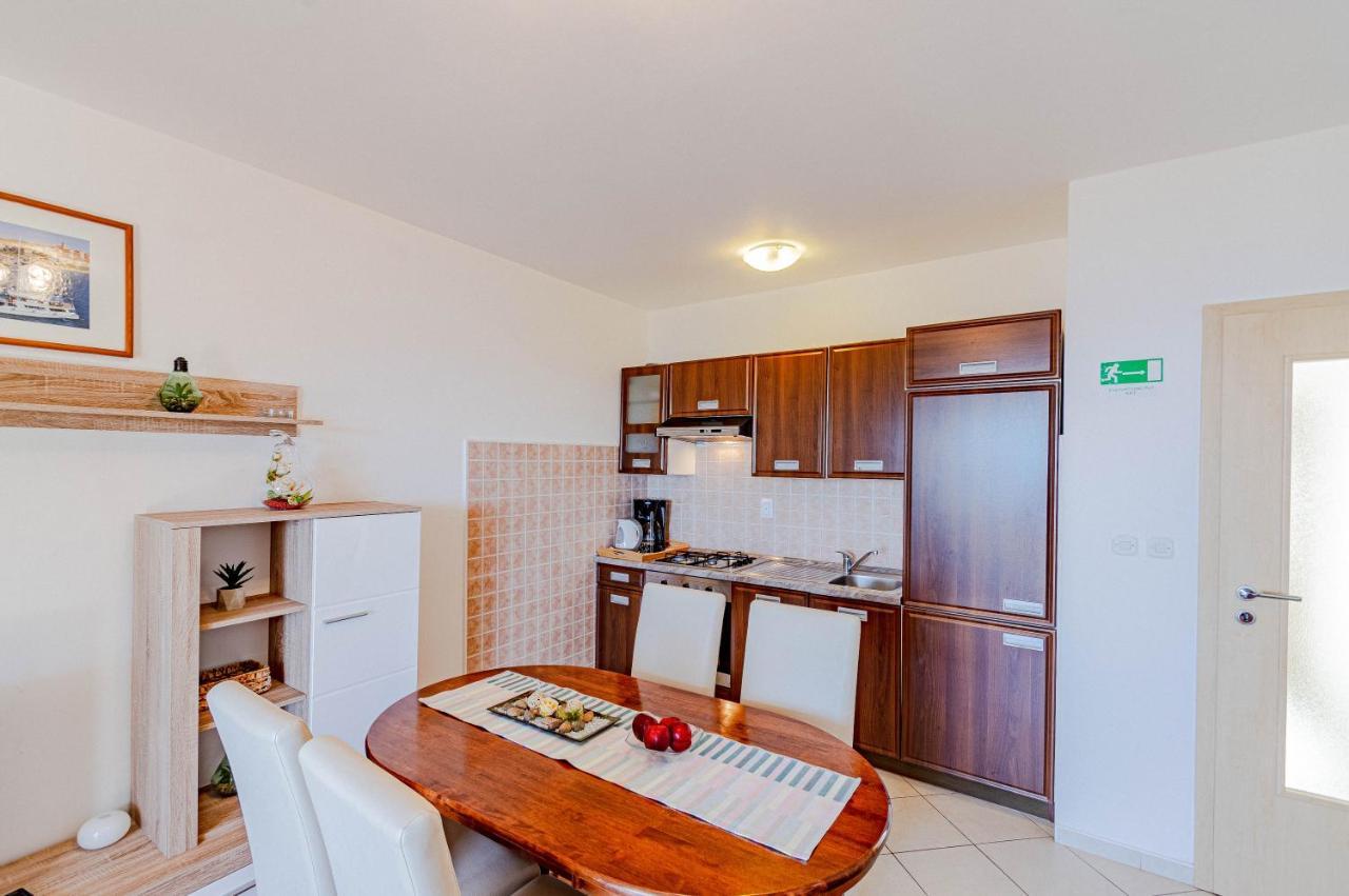 Apartments Separovic Prizba Ngoại thất bức ảnh