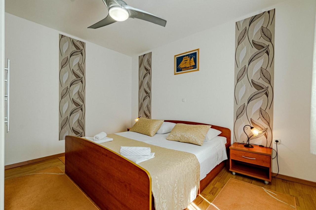 Apartments Separovic Prizba Ngoại thất bức ảnh